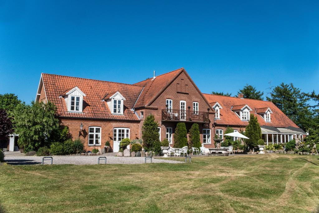 Det Gamle Mejeri Aparthotel Stokkebro Exterior foto